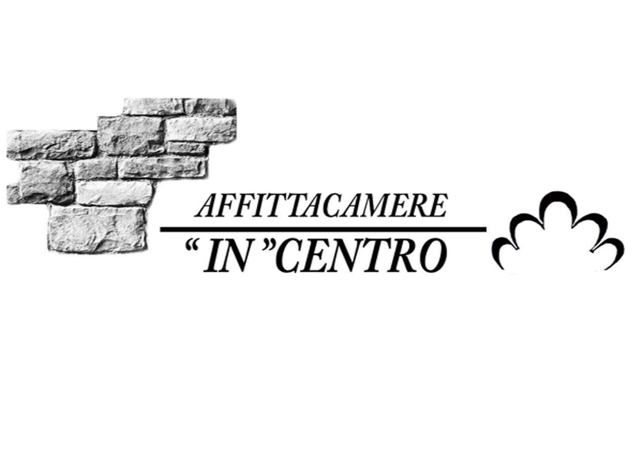Affittacamere In Centro グッビオ エクステリア 写真
